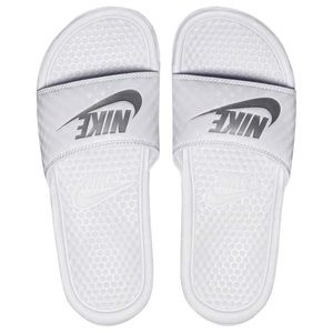 NIKE WOMENS BENASSI JDI WHITE Slide (343881-102)